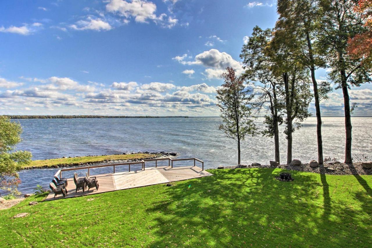 Waterfront Lake Mille Lacs Lodge With Deck And Grill! Isle Exterior photo