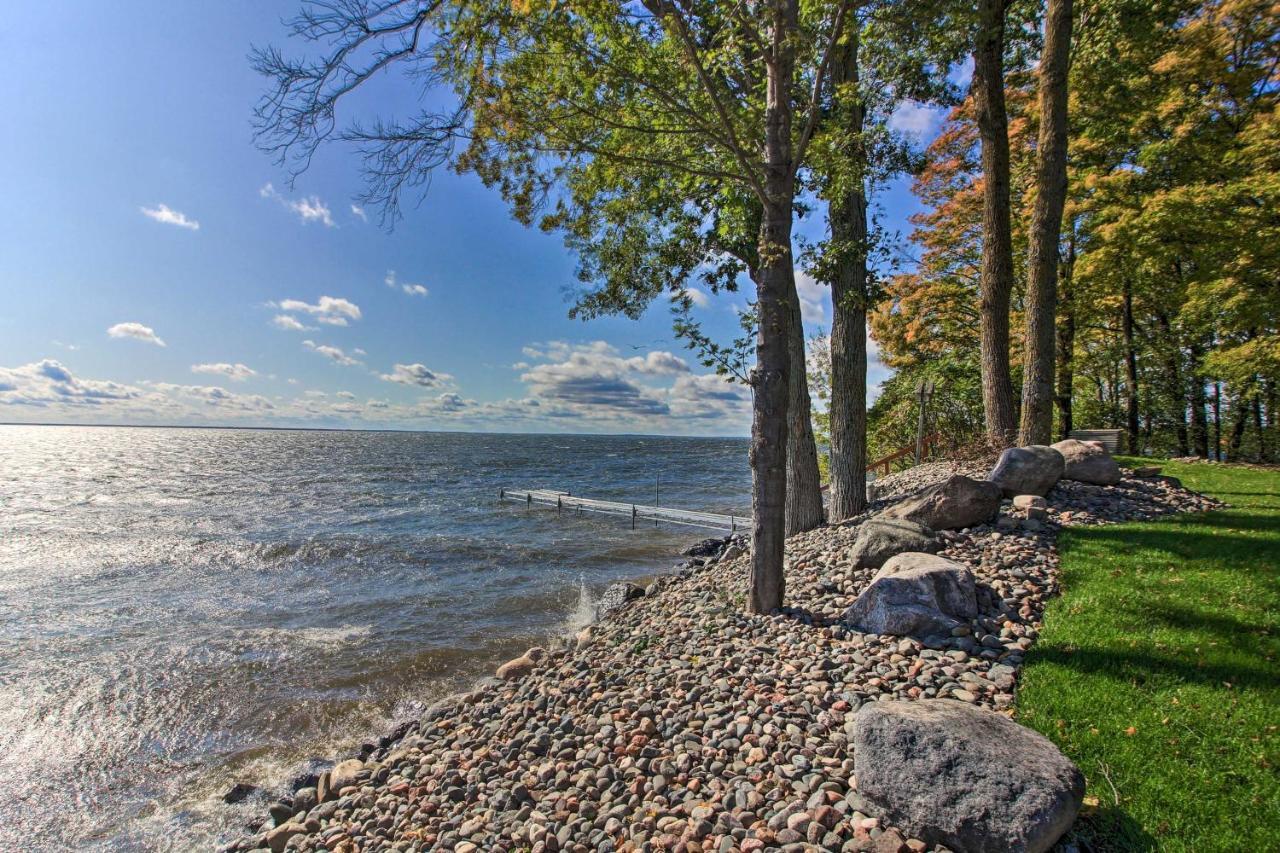 Waterfront Lake Mille Lacs Lodge With Deck And Grill! Isle Exterior photo